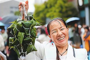 记者：皇马也在关注弗林蓬，但后者没有维尔茨那样有说服力