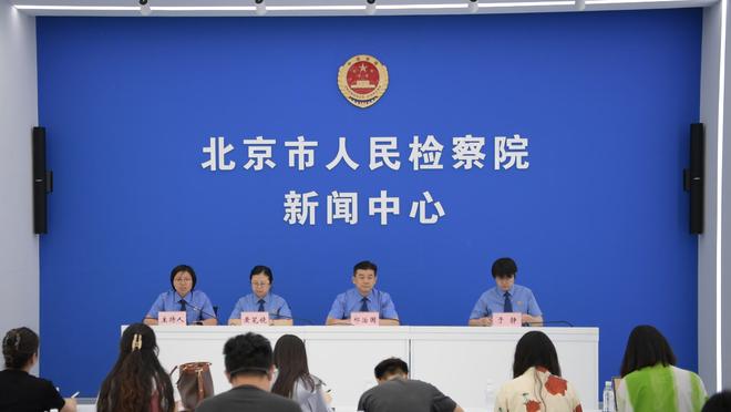 ?欧文：不吃不喝打完48分钟比赛简直是个奇迹 上帝在保佑我